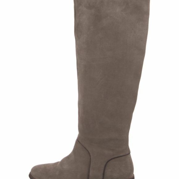 UGG Suede Knee high Riding boots (Gracen) Host Pick!! 💥 - Picture 5 of 5